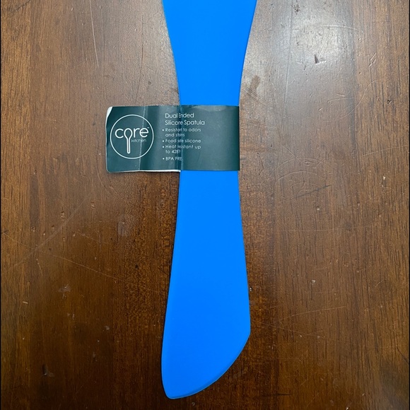 Core Kitchen Valentine's Baking Set w/XOXO Cookie Cutter & Dual Ended Spatula - Picture 9 of 10